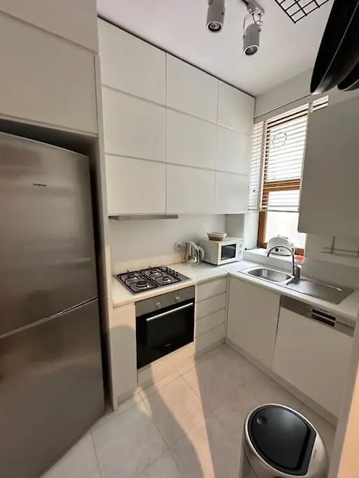 Doctors Spacious Place Istanbul Apartment